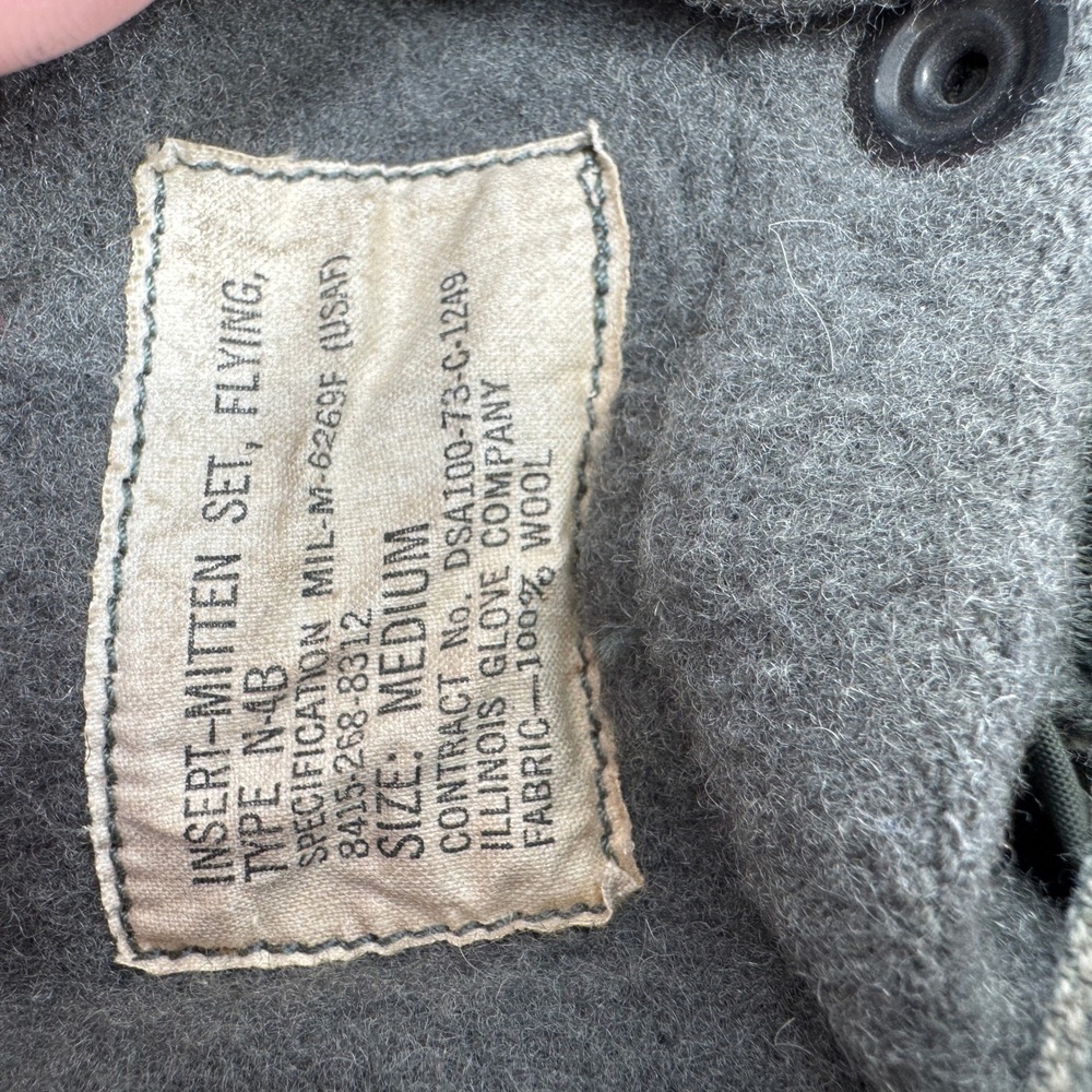 Vintage N-4B Flying Mittens Men M Green Illinois Glove Co 1973 Wool Leather USAF - Picture 3 of 5